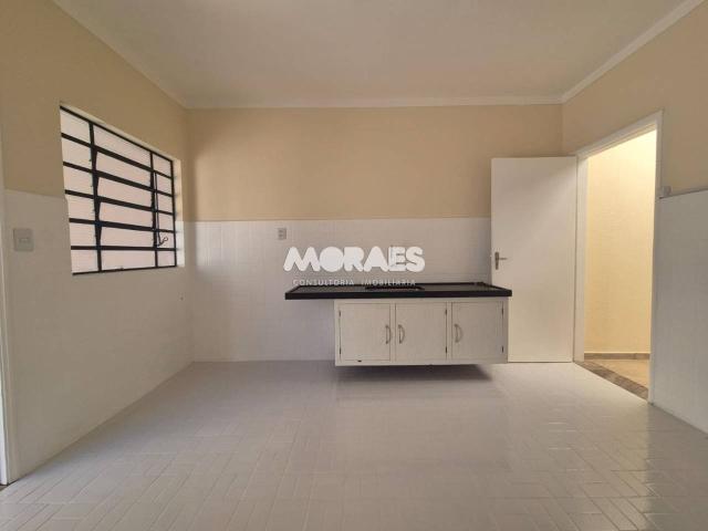 Casa com 2 quartos, 90 m² venda por R$ 360.000 ou aluguel por R$ 2.000/mês Vila Independência Bauru/SP