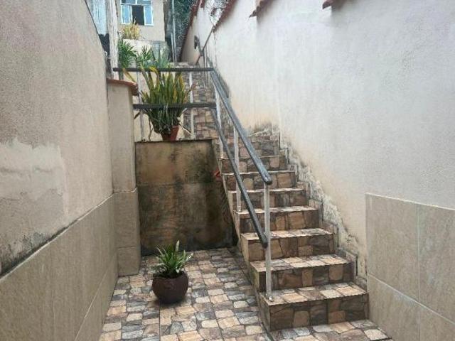 Casa com 2 quartos à venda, 98 m² por R$ 295.000 Santa Luzia Juiz de Fora/MG