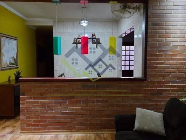 Casa com 2 quartos à venda, 115 m² por R$ 390.000 Jardim Layr Mogi das Cruzes/SP