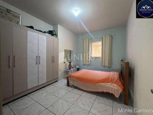 CASA COM 2 QUARTOS À VENDA BAIRRO VILA NOVA