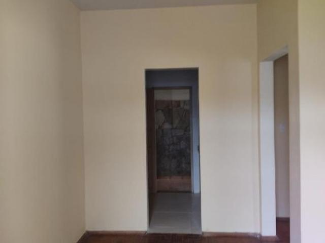 Casa com 2 quartos à venda em Varginha, no bairro Santana