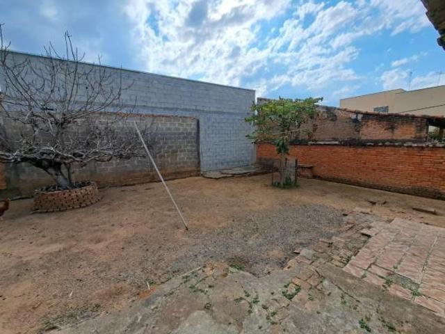 Casa com 2 quartos à venda em Borda Da Mata, no bairro Centro