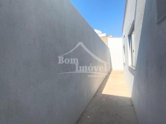 Casa com 2 quartos à venda em Campo Belo, no bairro Ecoville
