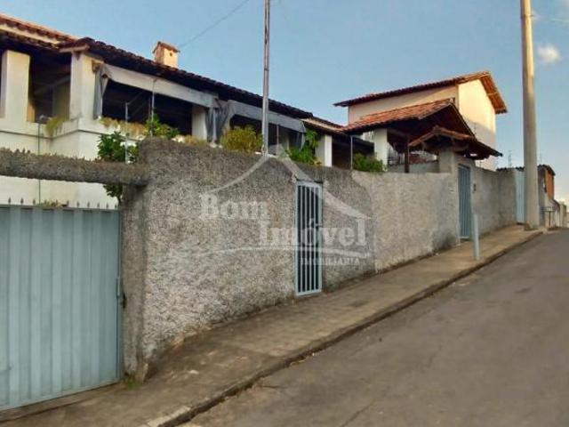 Casa com 2 quartos à venda em Campo Belo, no bairro Jardim Brasil Vilela