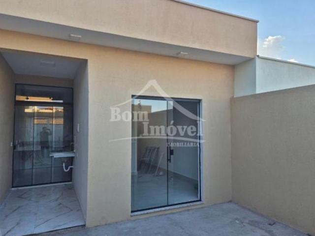 Casa com 2 quartos à venda em Campo Belo, no bairro Jardim Panorama Iii