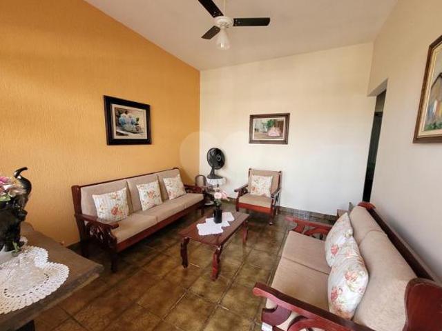 Casa com 2 quartos à venda em Interlagos SP