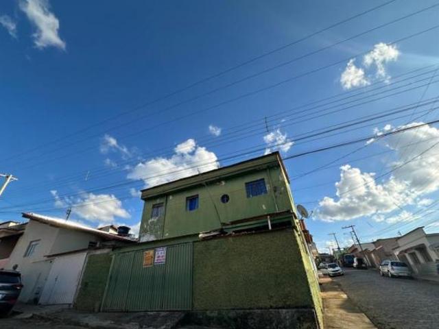 Casa com 2 quartos à venda em Nepomuceno, no bairro Vila Esméria