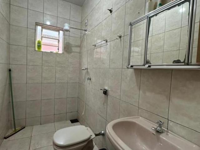 Casa com 2 quartos à venda em Nepomuceno, no bairro Centro