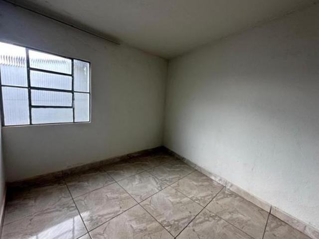 Casa com 2 quartos à venda em Nepomuceno, no bairro Centro