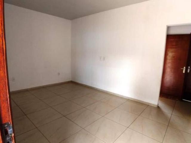 Casa com 2 quartos à venda em Nepomuceno, no bairro Santo Antonio