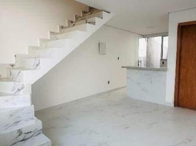 Casa com 2 quartos à venda em Santa Luzia, no bairro Liberdade
