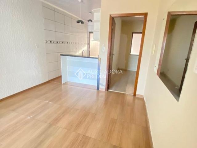 Casa com 2 quartos e 52m² para alugar em Morada do Bosque, Cachoeirinha