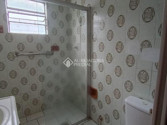 Casa com 2 quartos e 61m² para alugar em Vila Cachoeirinha, Cachoeirinha