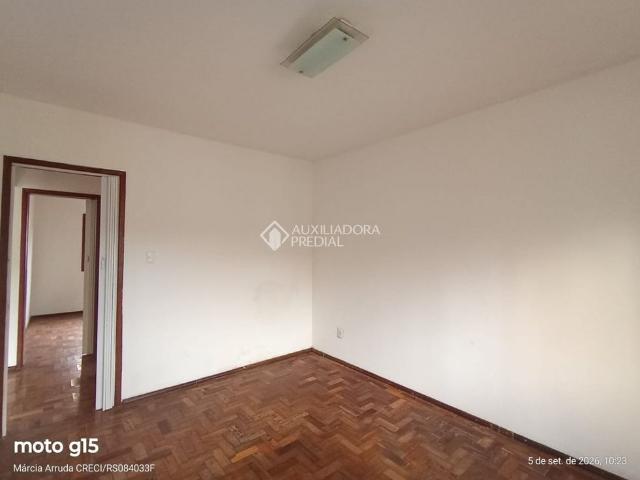 Casa com 2 quartos e 61m² para alugar em Vila Cachoeirinha, Cachoeirinha