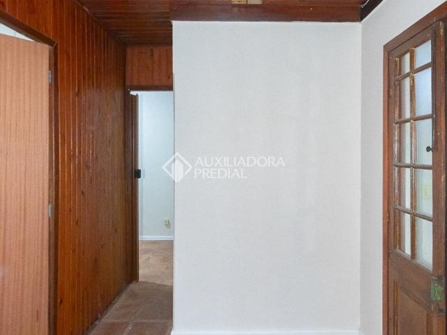 Casa com 2 quartos e 70m² para alugar em Ponta Grossa, Porto Alegre