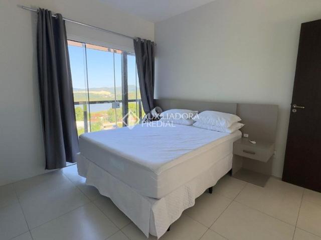 Casa com 2 quartos e 80m² para alugar em Costa do Macacu, Garopaba