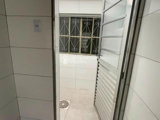Casa com 2 quartos e 120m² para alugar em Neópolis, Gravataí