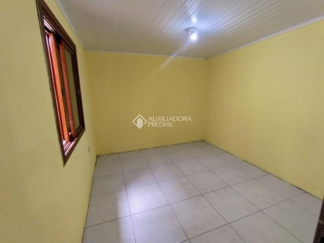 Casa com 2 quartos e 121m² para alugar em Camaquã, Porto Alegre