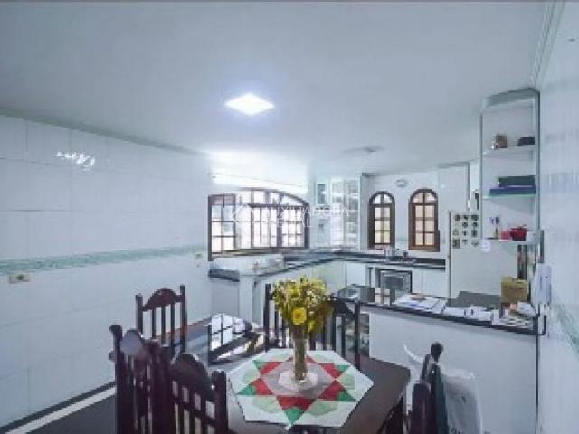Casa com 2 quartos e 252m² para alugar em Baeta Neves, São Bernardo do Campo