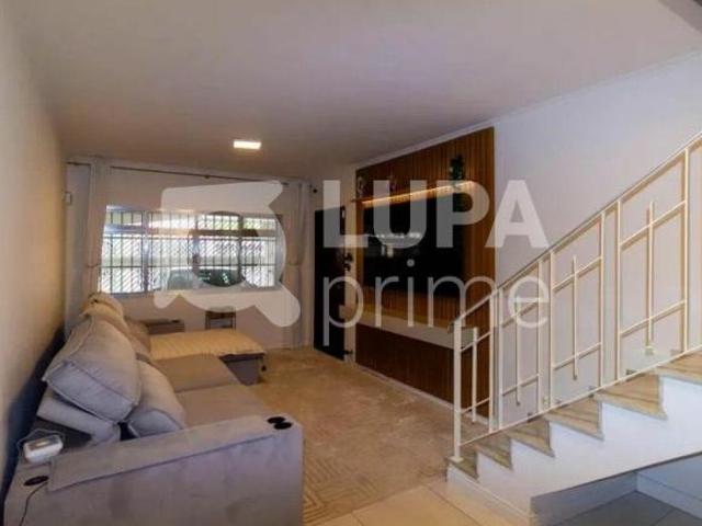 CASA COM 2 QUARTOS E 2 VAGAS A VENDA NA VILA FORMOSA