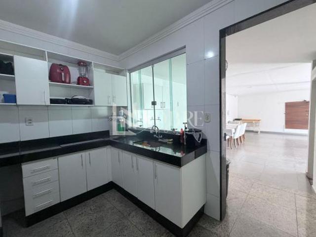 Casa com 2 Quartos e 3 Banheiros – Conforto e Praticidade