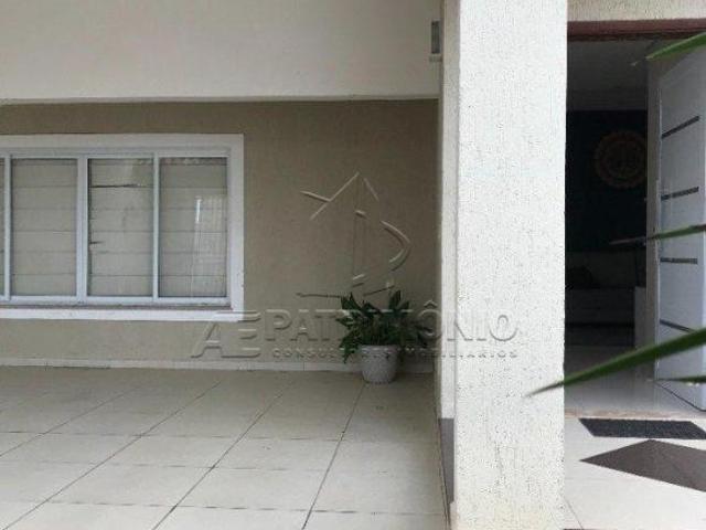 CASA COM 2 QUARTOS MARTINEZ