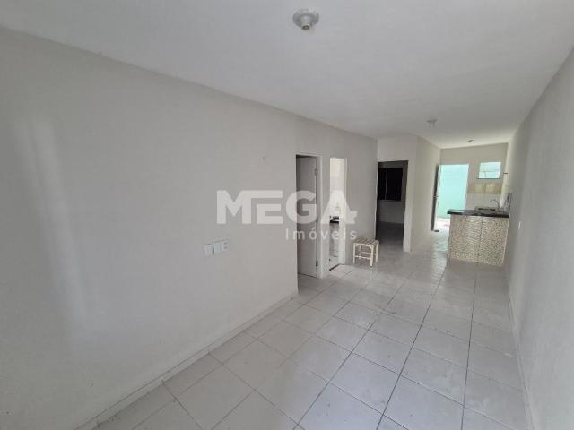 Casa com 2 quartos no bairro Guajiru em Caucaia, CE