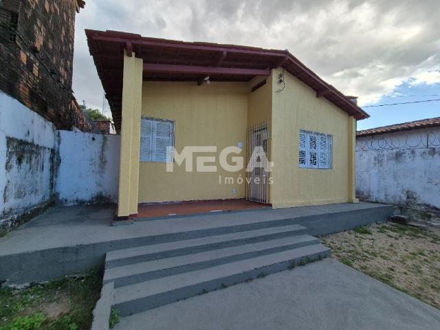 Casa com 2 quartos no bairro Tabapuá em Caucaia, CE