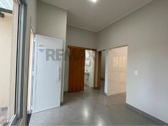 CASA COM 2 QUARTOS NA VILA MINEIRA