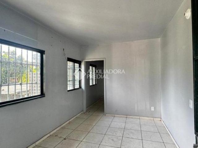 Casa com 2 quartos, sala de estatr e jantar, cozinha, lavanderia no bairro Ouro Branco Novo Hamburgo