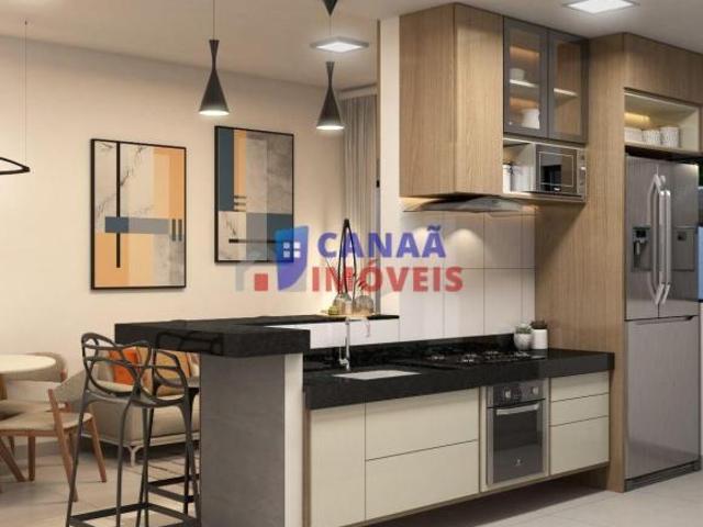 Casa com 2 quartos, sendo 1 suíte Bairro Pacembu