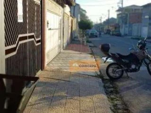 Casa com 2 Quartos para alugar, 110m² Jardim Quaresmeira