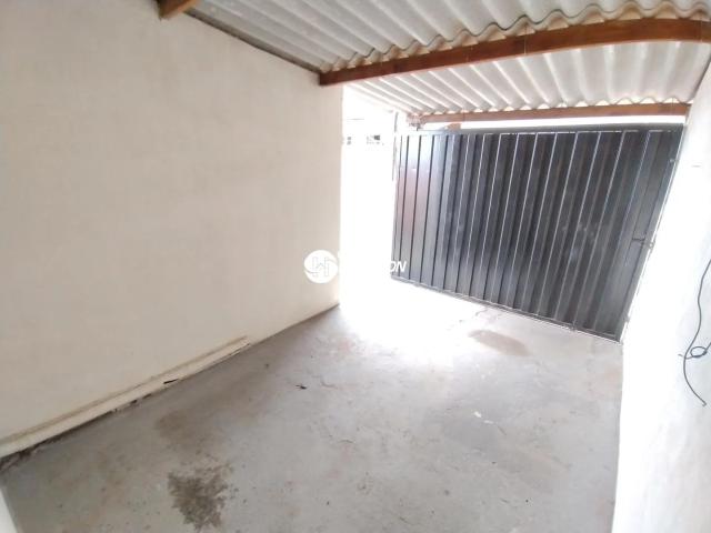 Casa com 2 quartos para alugar