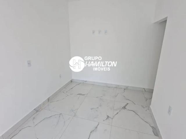 Casa com 2 quartos para alugar