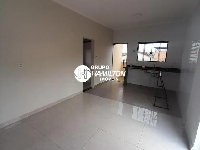 Casa com 2 quartos para alugar