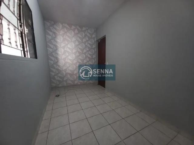 Casa com 2 Quartos para alugar, 55m² Cidade Nova