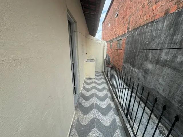 Casa com 2 Quartos para alugar, 69m² Henrique Jorge