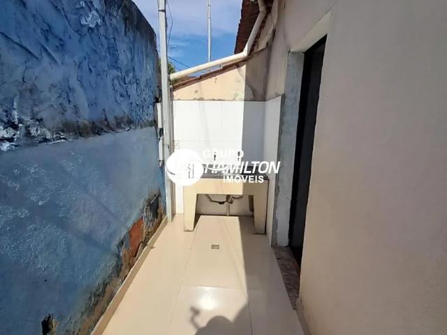 Casa com 2 quartos para alugar