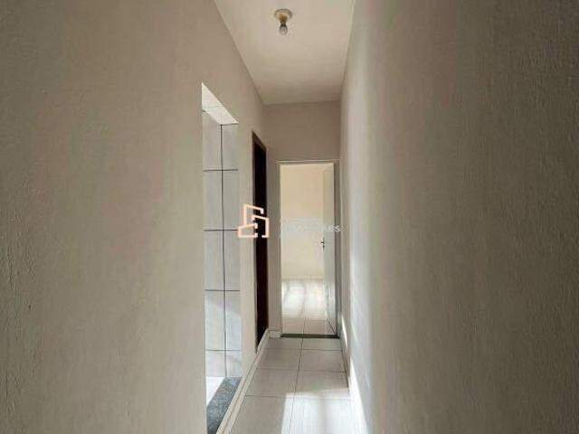 Casa com 2 quartos para alugar no bairro Nacional, 82m²