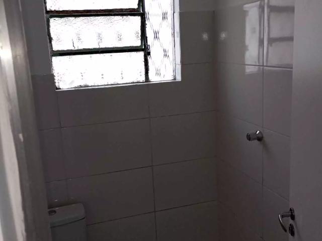 Casa com 2 quartos para alugar no bairro Nova Granada em Belo Horizonte