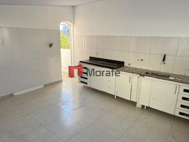 Casa com 2 quartos para alugar no bairro Guarani, 80m²