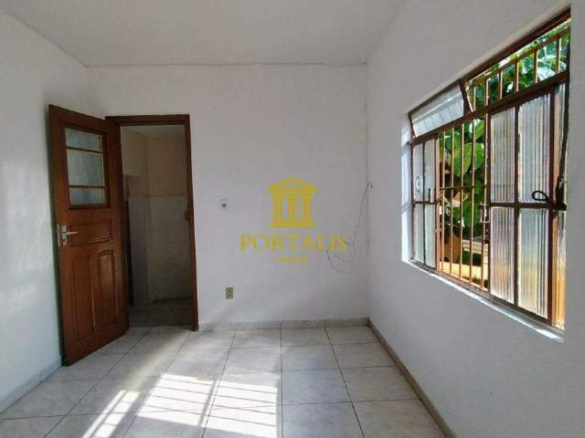 Casa com 2 quartos para alugar no bairro Santa Inês, 45m²