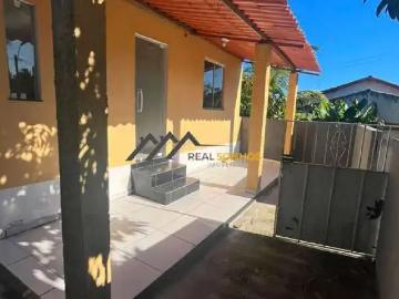 Casa com 2 quartos para alugar na XV de Novembro, Araruama