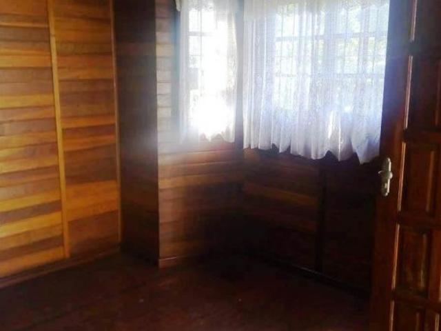 Casa com 2 quartos, terreno 11 x 27, a venda