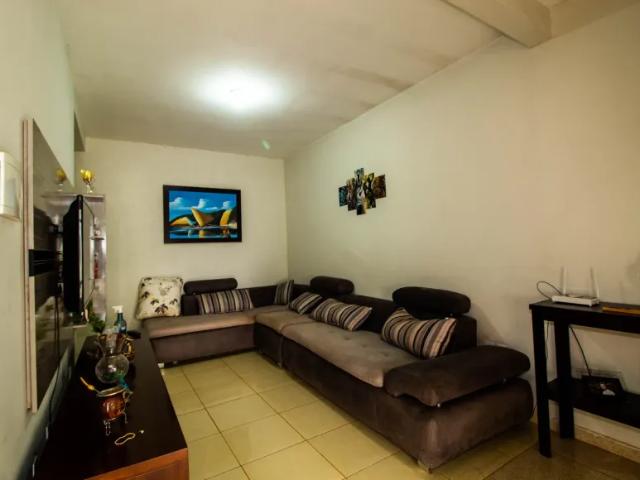Casa com 2 quartos à venda em Águas Lindas GO, setor Mansões Olinda