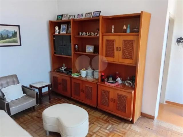Casa com 2 quartos à venda em Jardim das laranjeiras SP