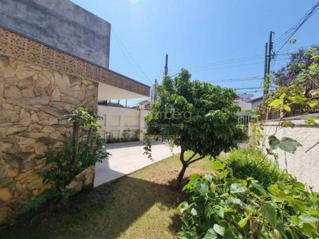 Casa com 300m2, 3 Quartos, 3 Suites e 4 Vagas de Garagem Granja Julieta