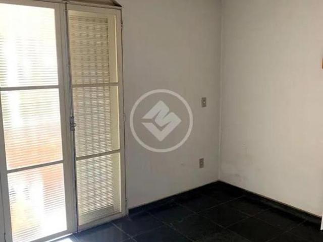 Casa com 340 m² e 4 quartos à venda em Jardim Guarani
