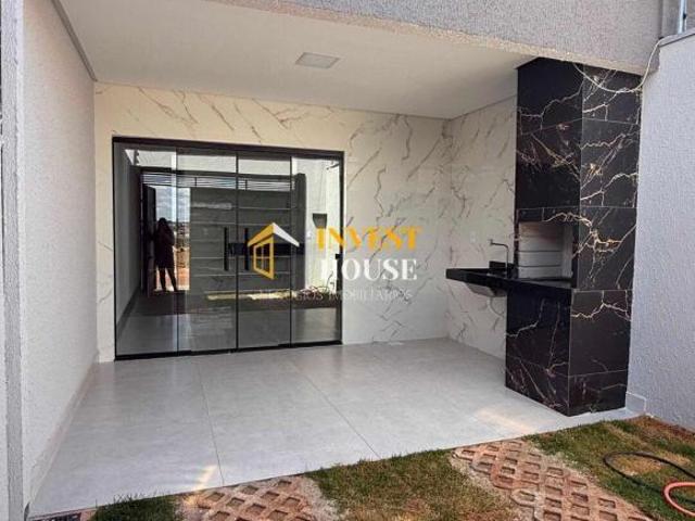 Casa com 3/4 e suíte no bairro Belvedere