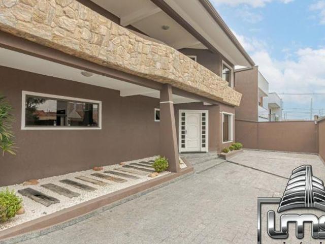 Casa com 353 m² e 3 quartos à venda em São Domingos